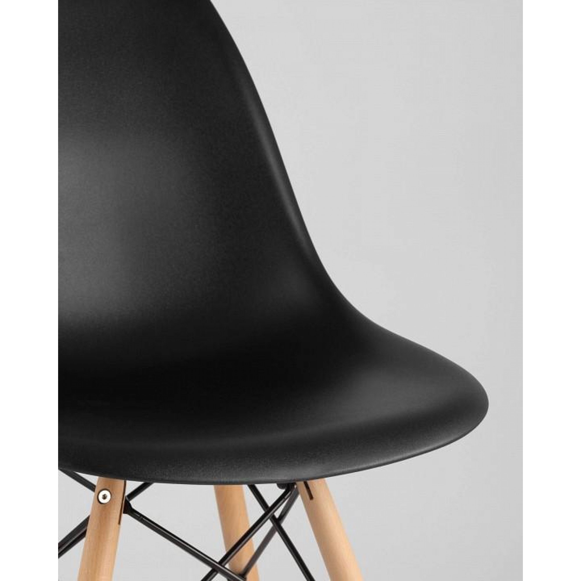 Набор из 4 стульев Eames    SGR_Y801-black-X4